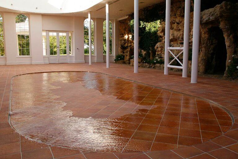 indoor moving floor swimming pool