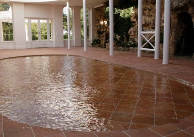 raised pool floor