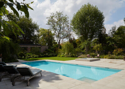 Rustic family swimming pool in North London 2