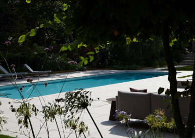 Rustic family swimming pool in North London 6