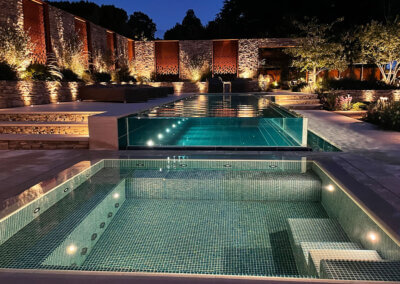 Distinctive-infinity-pool-design-in-Surrey-4