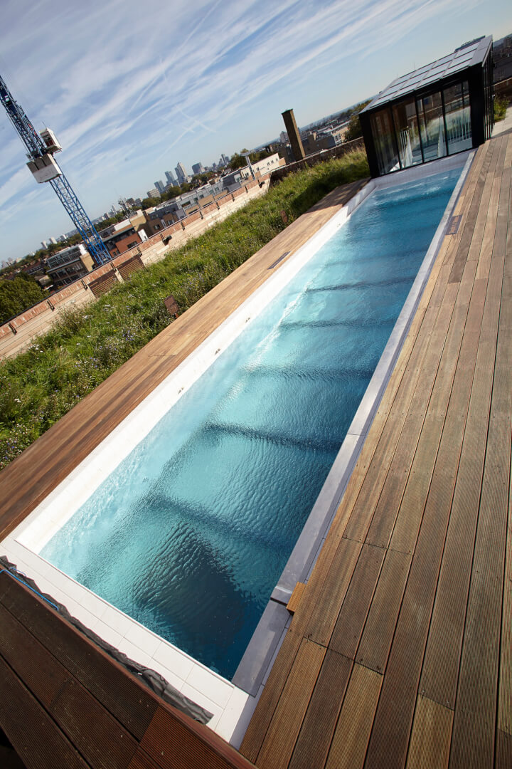 Rooftop Swimming Pool for Luxury apartments