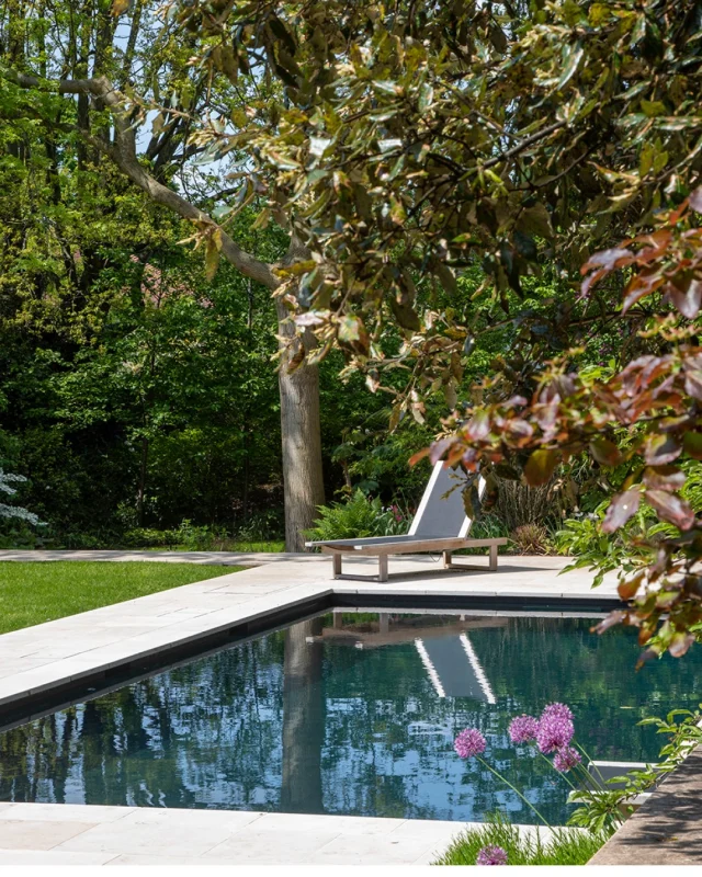 When a Pool Designer and a Landscape Architect come together, the results are magnificent. 

In this beautiful walled garden in Wimbledon, Guncast worked closely with the Landscape Architect to create a swimming pool that sits effortlessly within its surroundings. The result is a calm sanctuary, where pool, planting and social areas work in harmony. 

The sleek 8m x 3.5m heated pool, finished with large format tiling and hidden skimmers, flows naturally into an inviting seating area with an outdoor fireplace. 

Thoughtfully designed and beautifully integrated. 

Architects - @holdenfordltd
#poolbuild #pooldeisgn #outdoorswimmingpool #landscapedesign #wimbledon